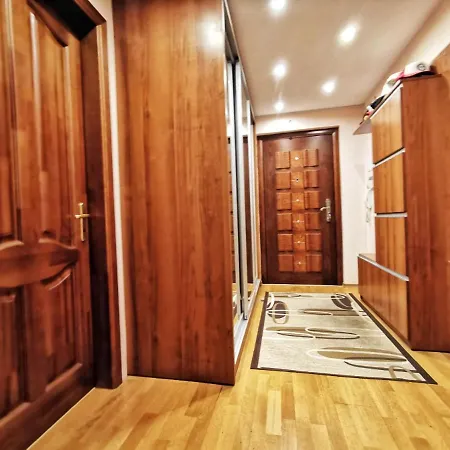 Hi Apartment *